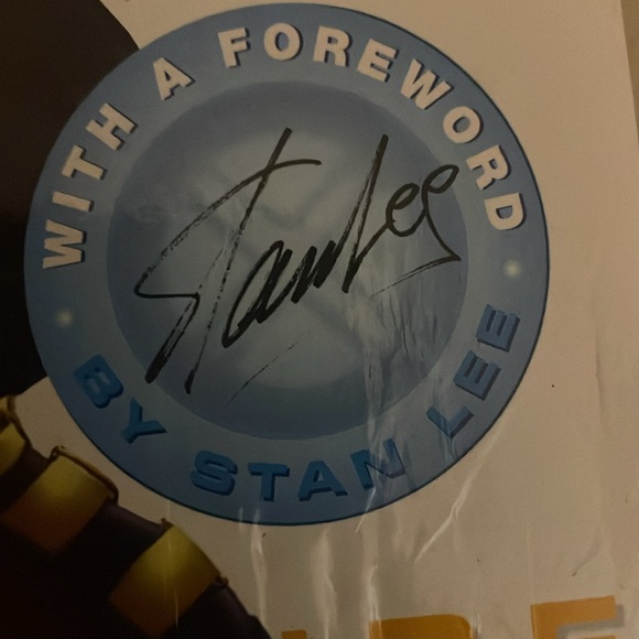 DK Marvel XMen Updated Edition - Picture 2 of 8